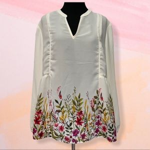 🌸 Old Navy Top Blouse floral long sleeve Size L